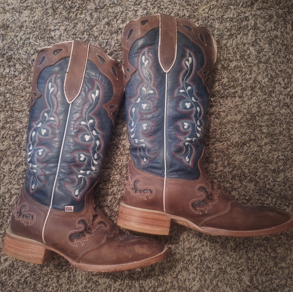 Rockin Women's Tall Distressed Leather Boots